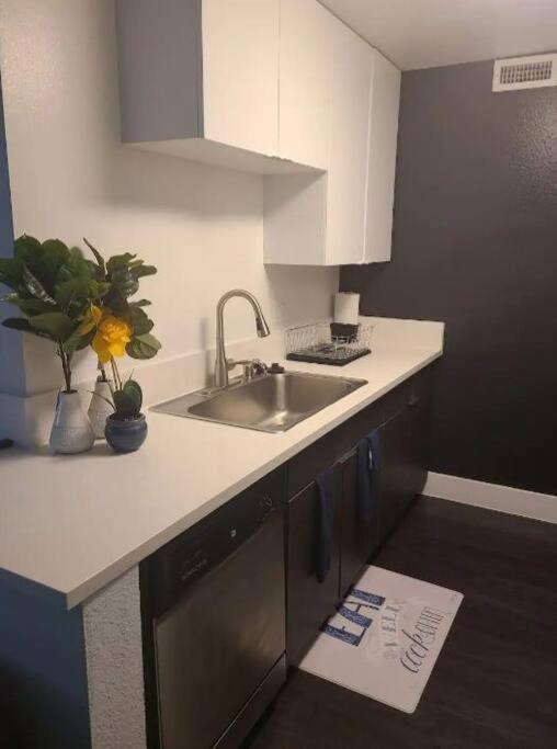 2Bedroom Downtown Los Angeles Pool And Gym Onsite. Exterior foto
